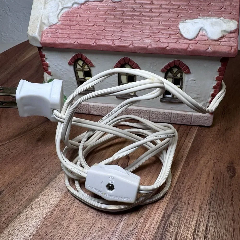 Vtg Americana Porcelain St. Mary's Church Christmas Village‎ Building Light Cord